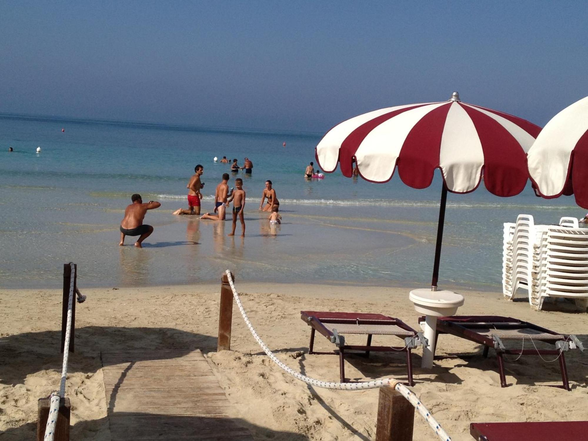 Conchiglia Azzurra Resort & Beach Порто-Чезарео Экстерьер фото