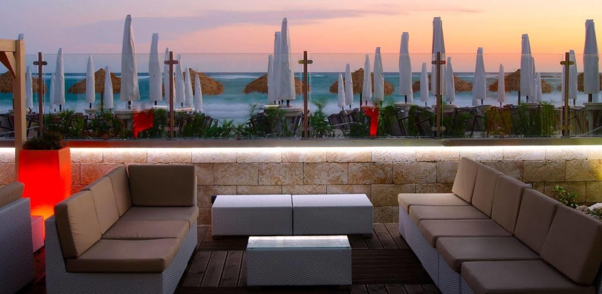 Conchiglia Azzurra Resort & Beach Порто-Чезарео Экстерьер фото